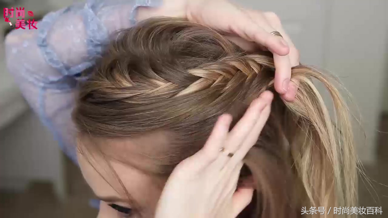 流行美编发型扎丸子头,儿童鱼尾辫丸子头