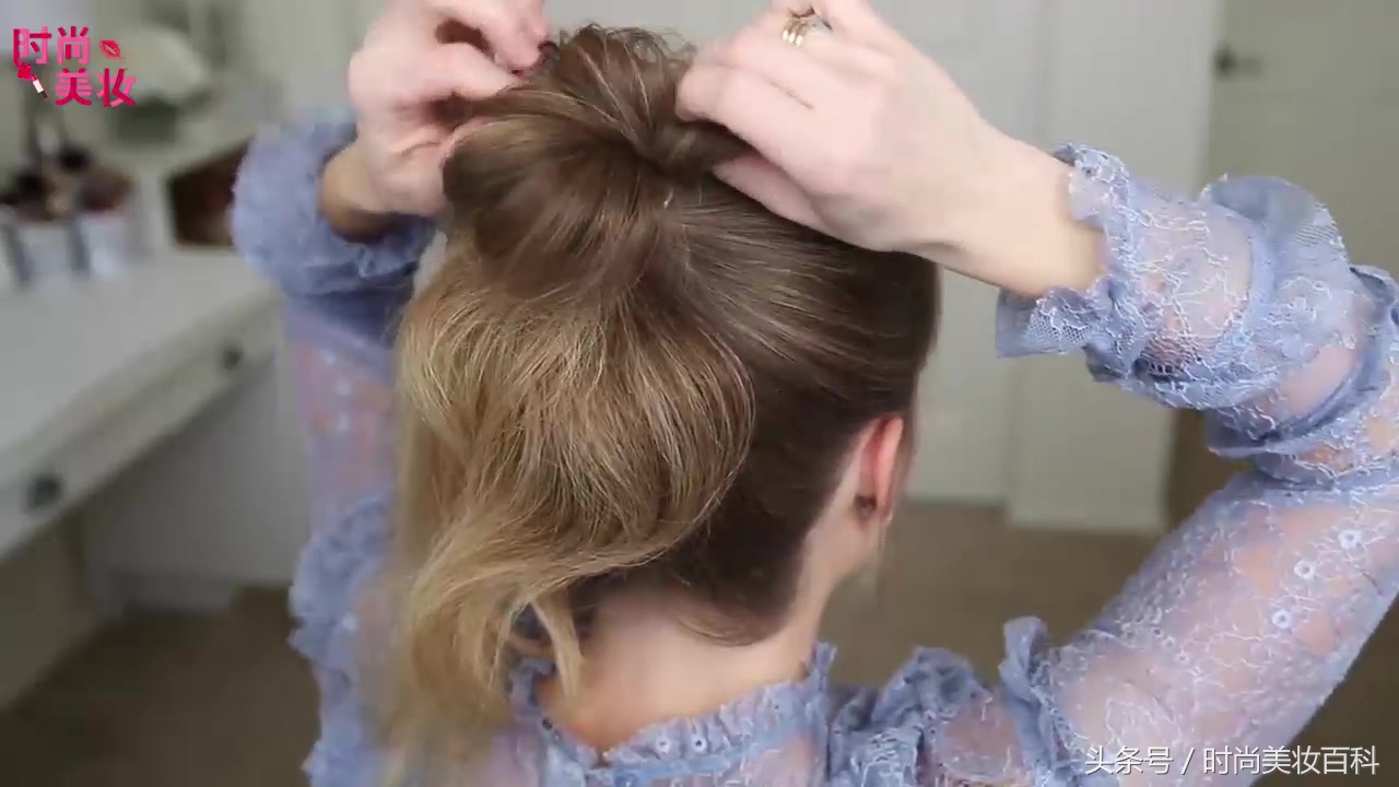 流行美编发型扎丸子头,儿童鱼尾辫丸子头