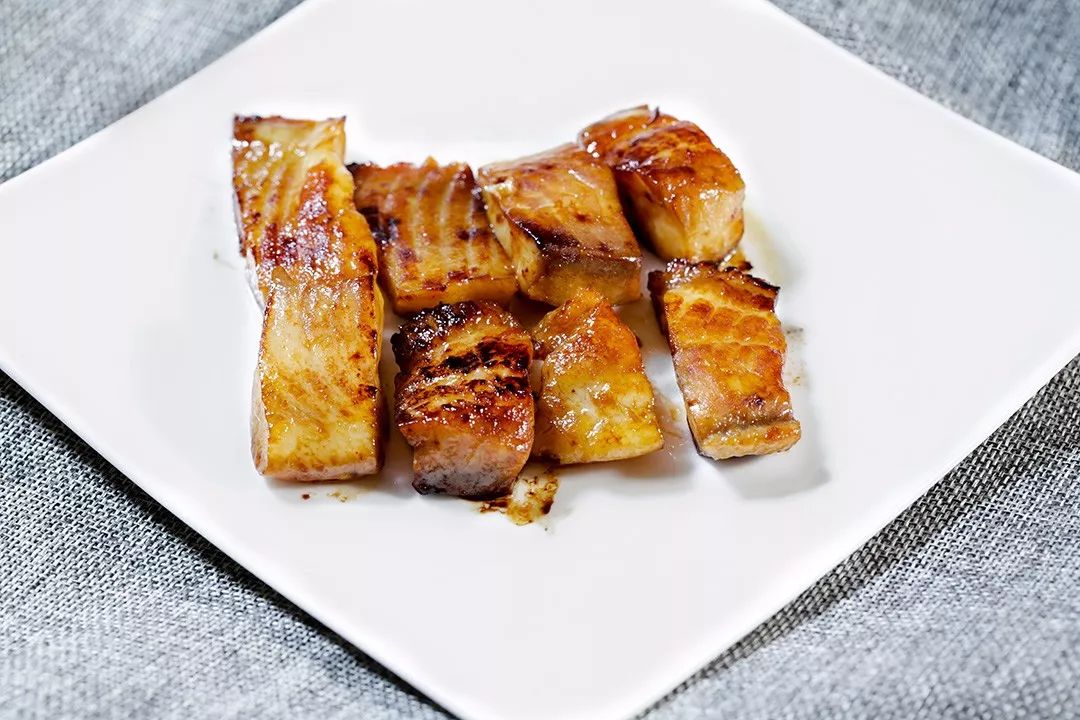 鱼一煎就碎是怎么回事,鱼一煎就烂是什么原因