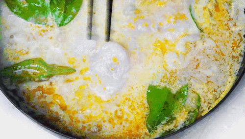 鱼一煎就碎是怎么回事,鱼一煎就烂是什么原因