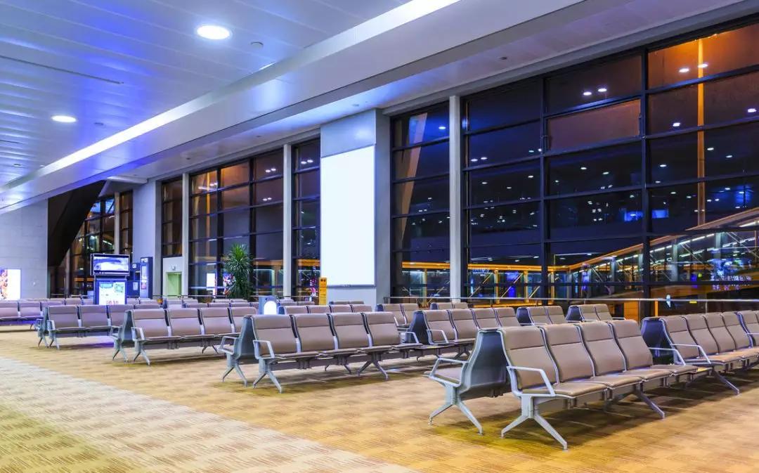 厦门第一次坐飞机详细流程,第一次坐飞机办理托运详细流程