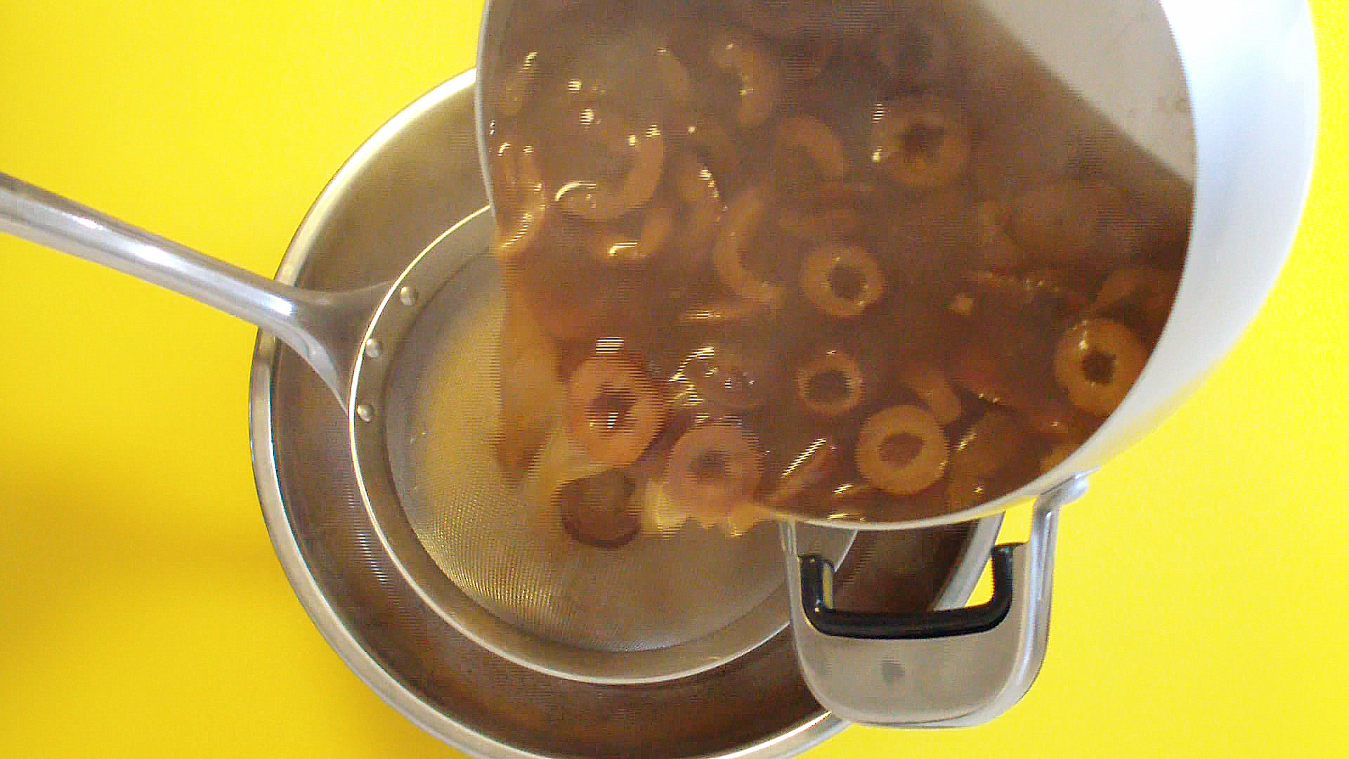 制作酸酸甜甜的山楂干的方法,原谷原麦冰爽山楂汁