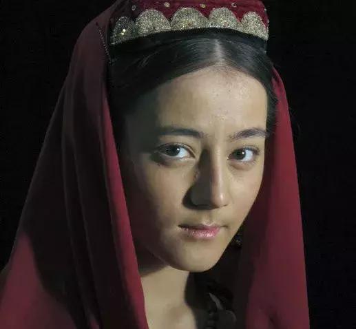 说到绝美我总想到她的处女作(转自毒sir公众号)