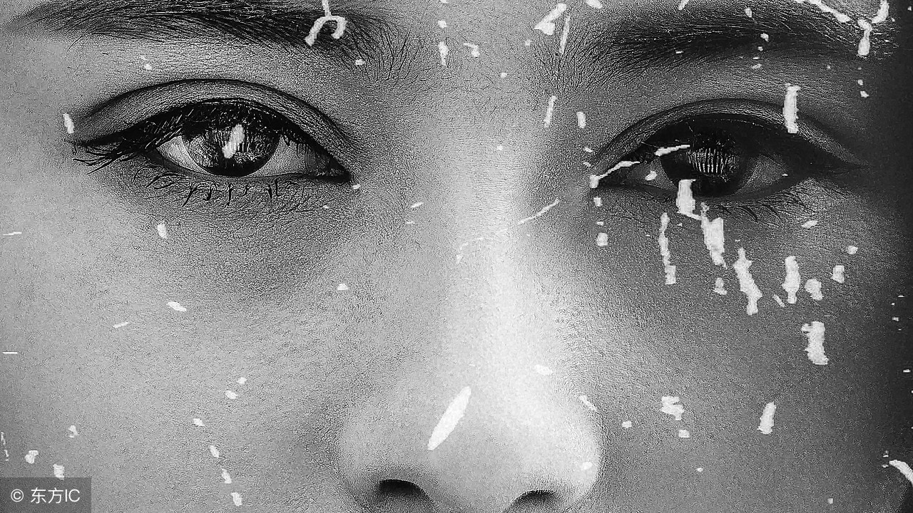 有了这几个“小雨衣”,让你一天也不脱妆,不怕烈日与大海!