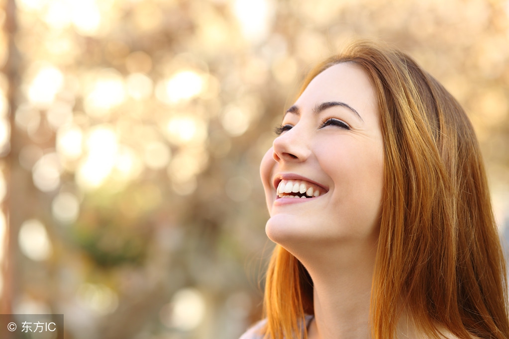 脸上起了大量的褐斑怎么治疗,脸上长褐斑是因为什么原因引起的