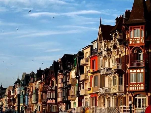 「旅游」“全民暑假”开启！想出去浪？看看法国人青睐的暑期旅行目的地吧