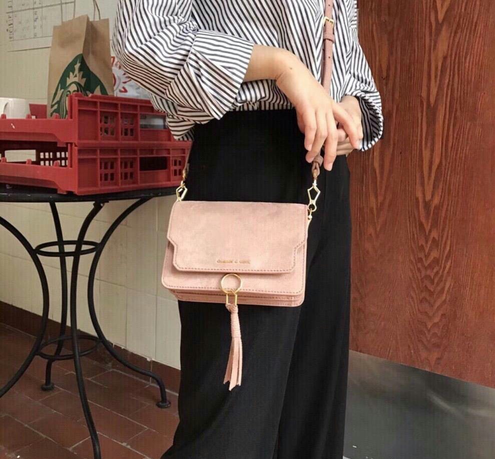 charles&keith北方限定款,charleskeith小ck红色招财包