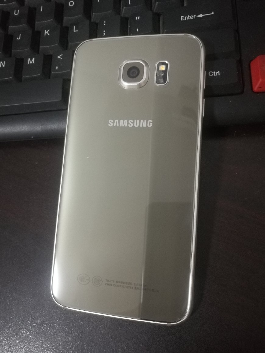 手机进水拿吹风机吹后开不起机,手机进水用吹风机怎样才能打开