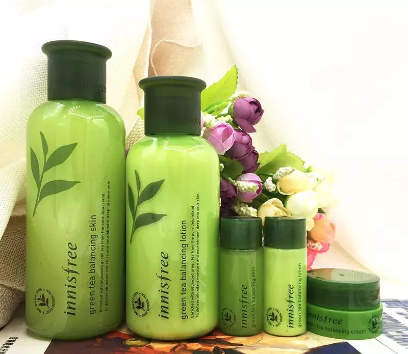 适合学生用的平价水乳油皮,适合夏天混油皮的平价水乳