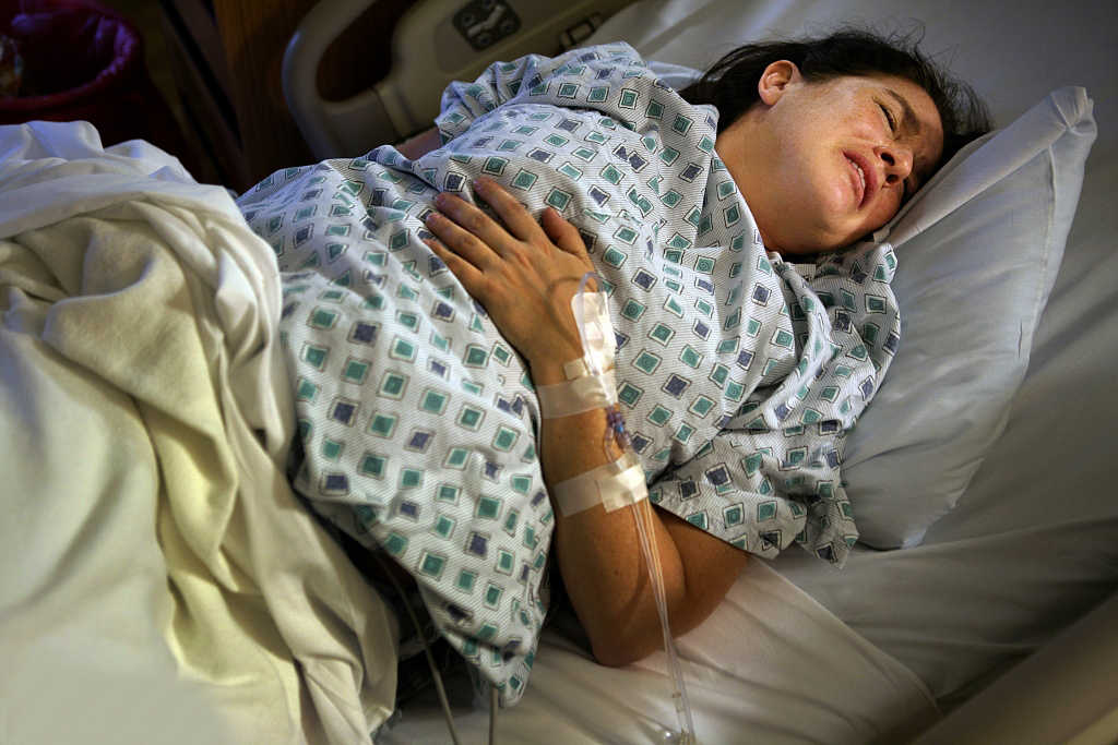 生宝宝顺产痛还是剖腹产痛,第一胎顺产第二胎剖腹产痛吗