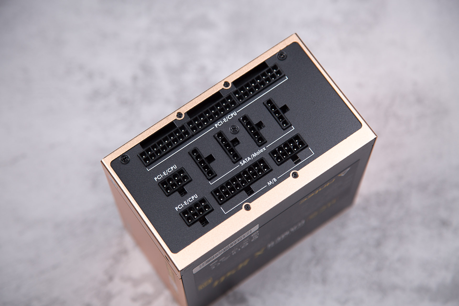 华硕1070ti显卡怎么装,华硕1070ti装机效果