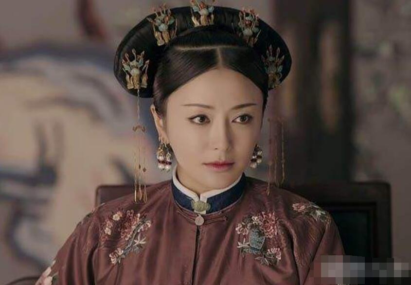 年轻时的秦岚真实照片,秦岚的真实年轻照