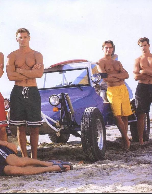 钢铁直男与钢筋直男,钢铁直男和钛合金直男