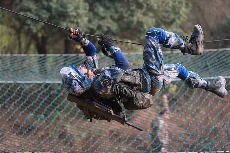 拿到军校录取通知书的同学们入校攻略送上