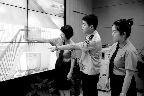 老师猥亵儿童被抓至法院痛哭,老师猥亵儿童获刑5年半