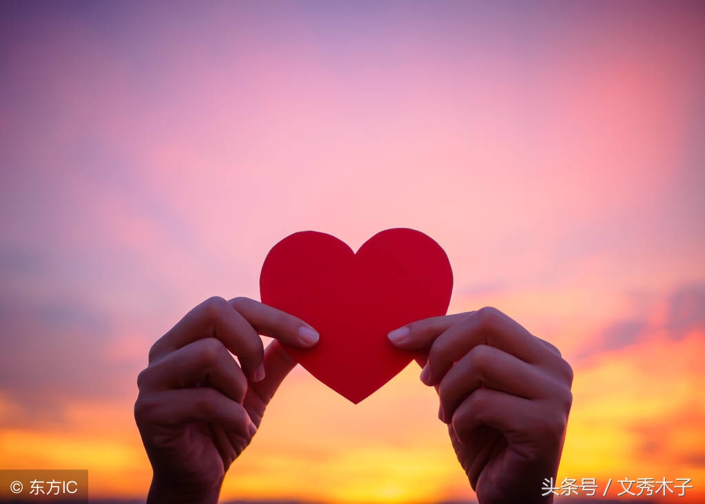 男友想拿捏你怎么反击,男友总是挑剔和嫌弃怎么回复