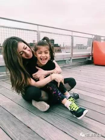 终于知道你为什么不去健身了,因为装备太丑!