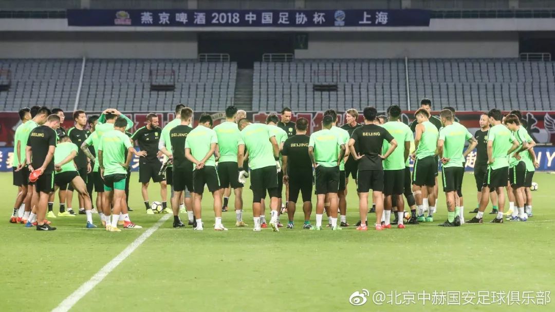 施密特中超首秀,施密特鲁能