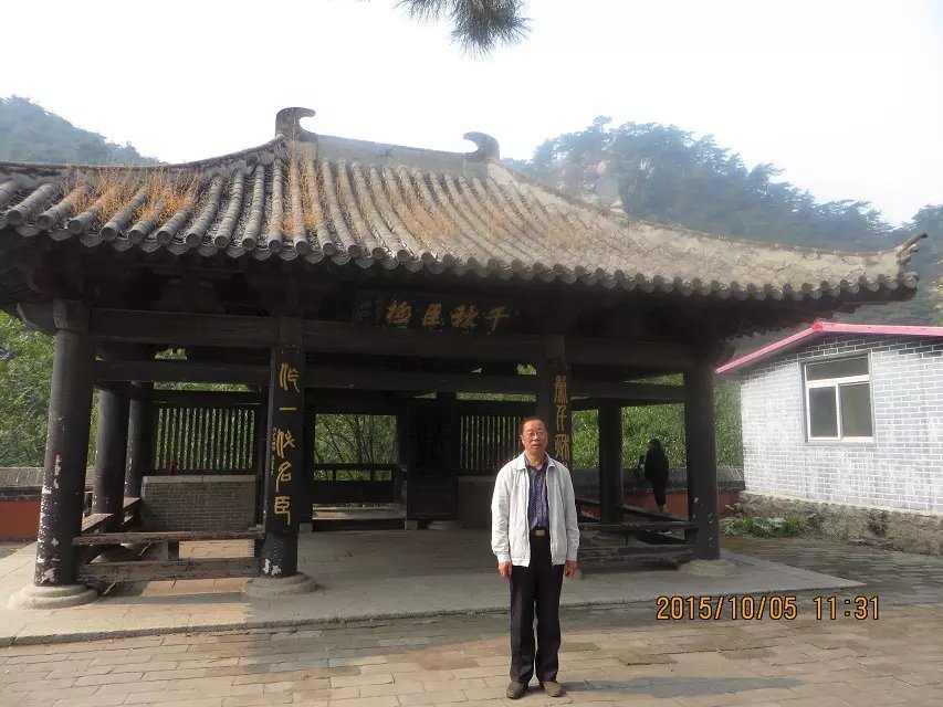 旅游随笔——敢把“情人”葬在身边的皇后