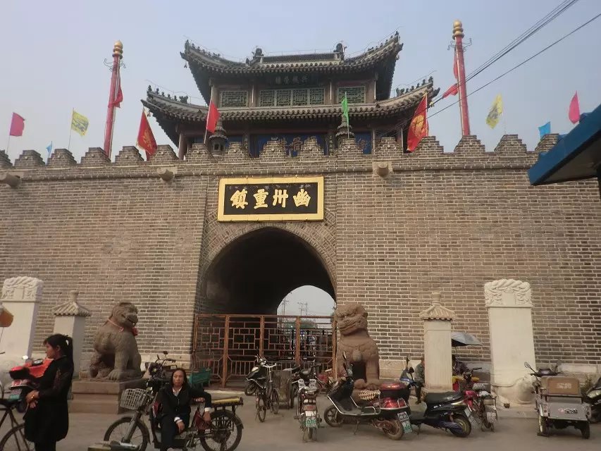 旅游随笔——敢把“情人”葬在身边的皇后