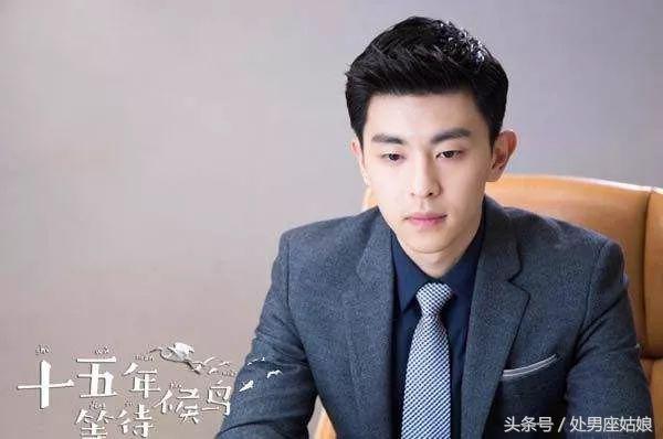 我数了一下邓伦起码和5个女星有CP感，这是男友脸还是丑帅脸？