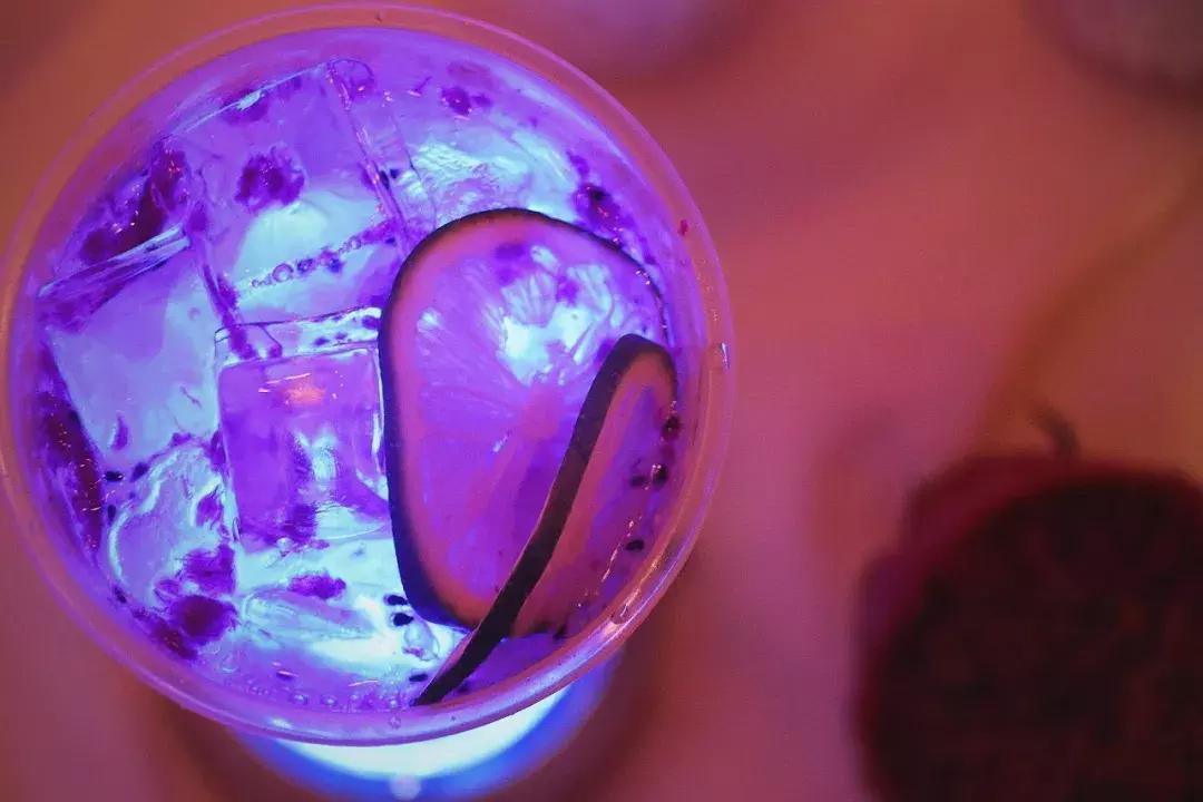 小确茶|抓住夏天的尾巴,喝完这几杯,你的夏天才够圆满!