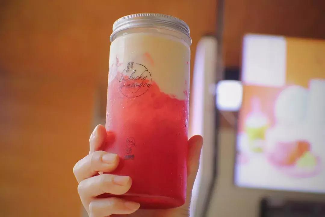 小确茶|抓住夏天的尾巴,喝完这几杯,你的夏天才够圆满!