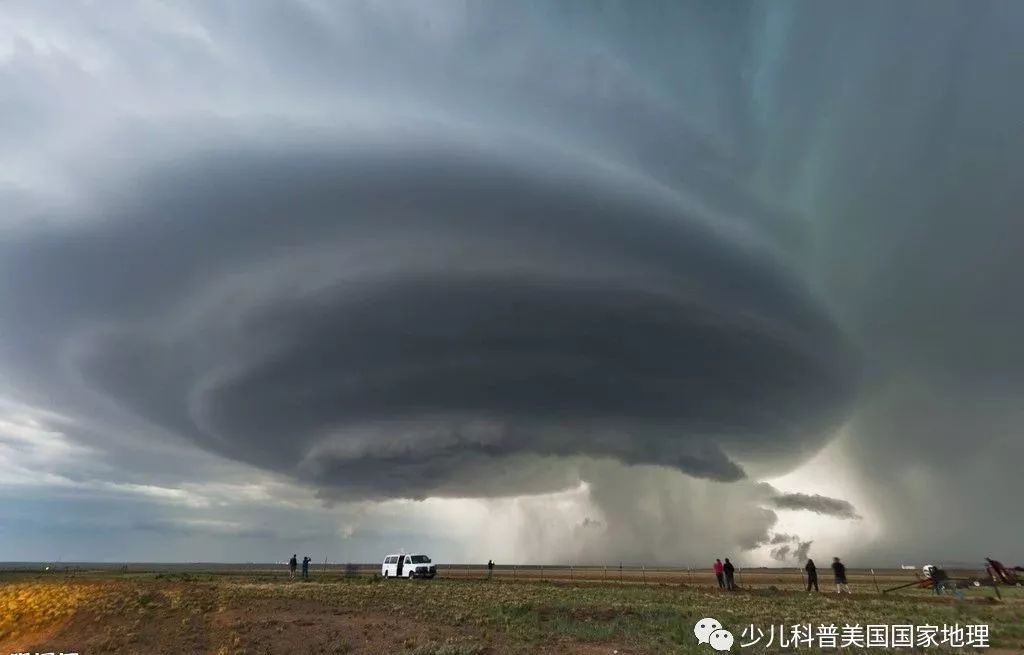 如果遇到龙卷风怎么办,看见龙卷风了怎么办