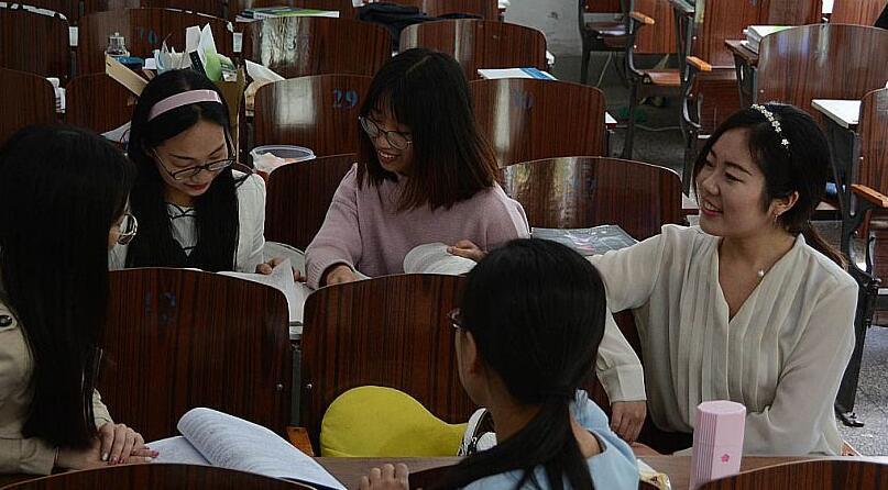 女生考研会耽误嫁人吗,女生考研与不考研的区别