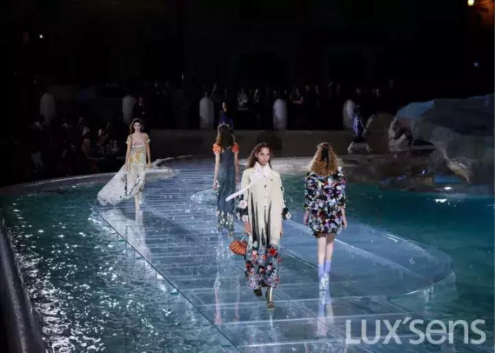 割肾都要买Fendi！原因都在这里了！