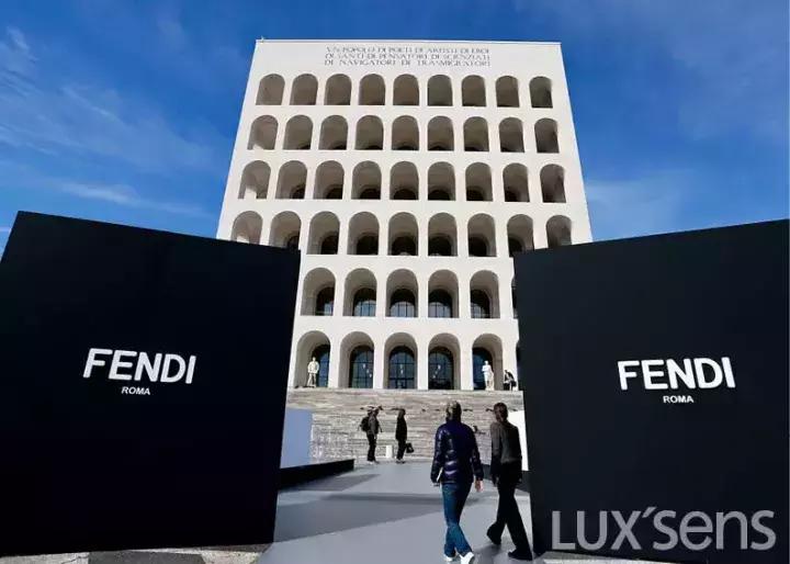 割肾都要买Fendi！原因都在这里了！