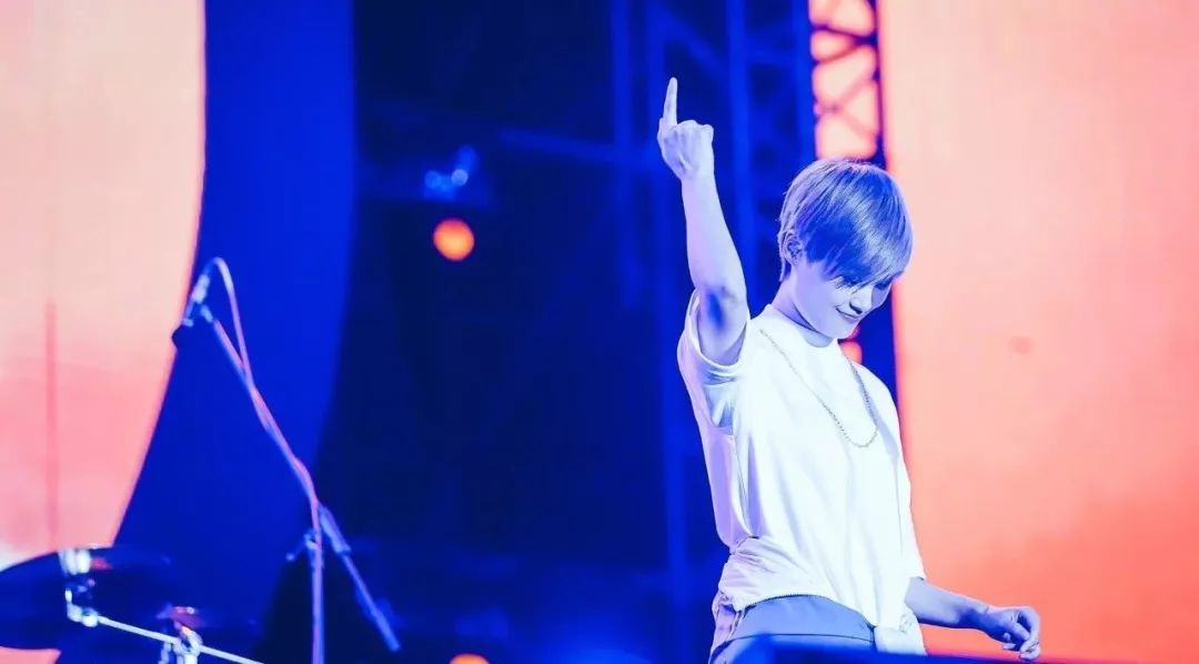 拼多多上27元苹果,拼多多0.9元彩妆