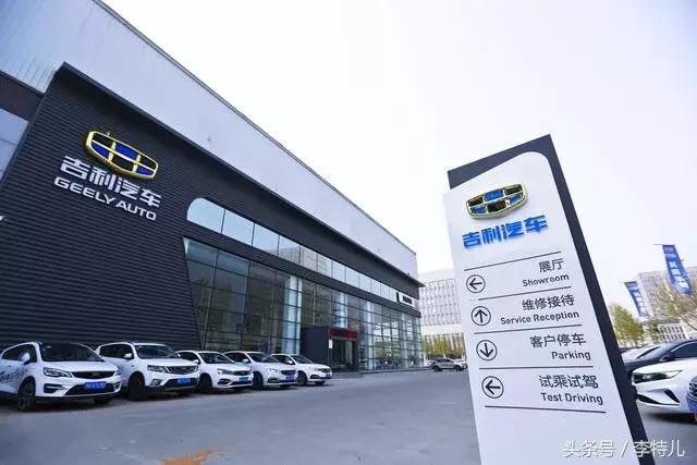 颜值高油耗低空间大四驱的suv,颜值超高燃油版suv