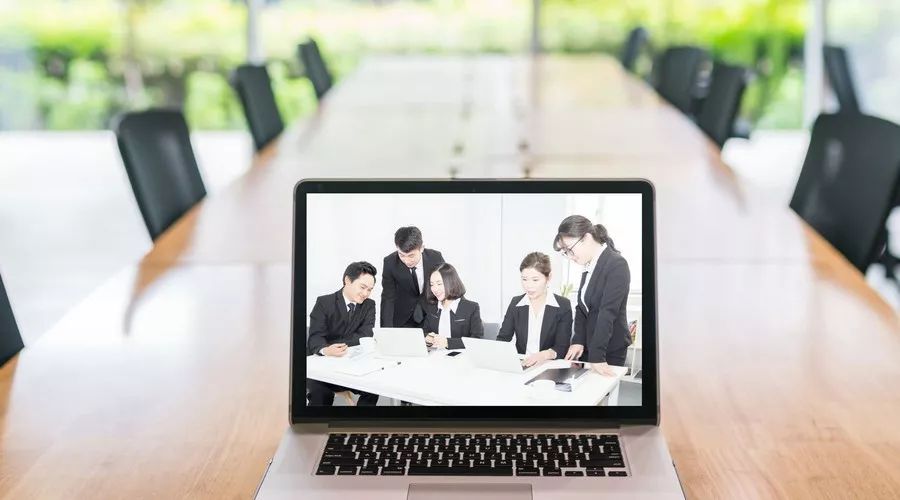 办公室装修漏水,办公室装修水电走顶好吗