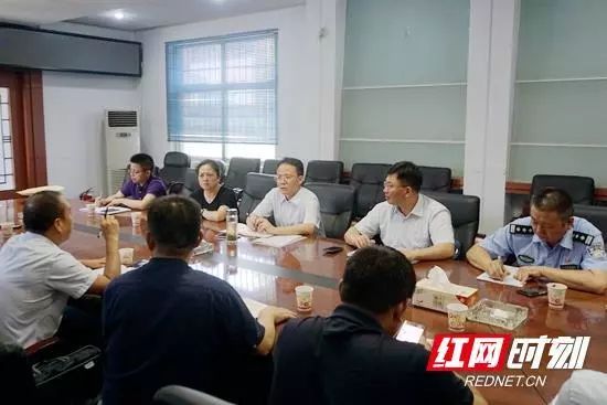 「看区县」邱初开深入企业督查省环保督察组交办问题整改落实情况/“张家界莓茶”亮相2018红网精准扶贫品推公益行动（更多）