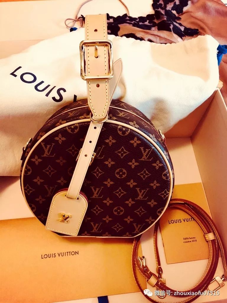 「周小福」「福夸」｜超级难买的LV圆饼包，还好我已拥有你