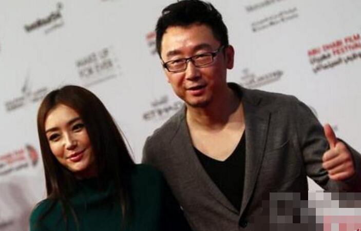 年轻时的秦岚真实照片,秦岚的真实年轻照