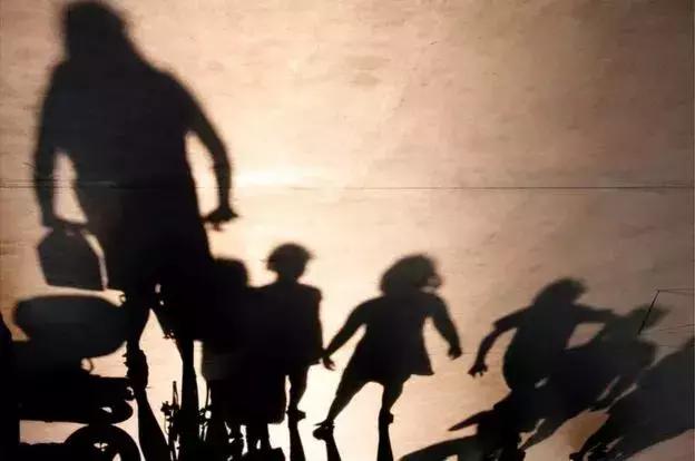 恋童癖还没死绝,我们只能先这样保护自己的孩子!