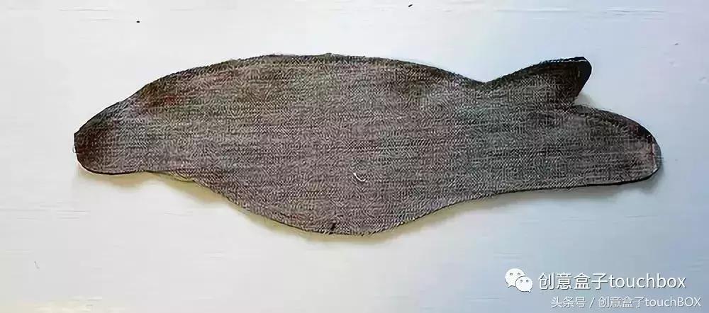 牛仔裤太大怎么办改造小妙招,旧牛仔裤别丢了改造一下好实用