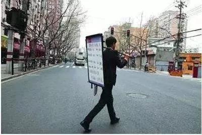 做房产经纪人怎么能快速找到客源,为什么房产经纪人那么多