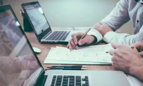 做房产经纪人怎么能快速找到客源,为什么房产经纪人那么多