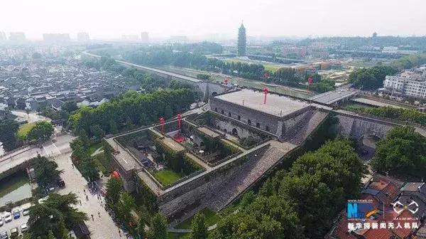 寻找中国,中国的神秘大门