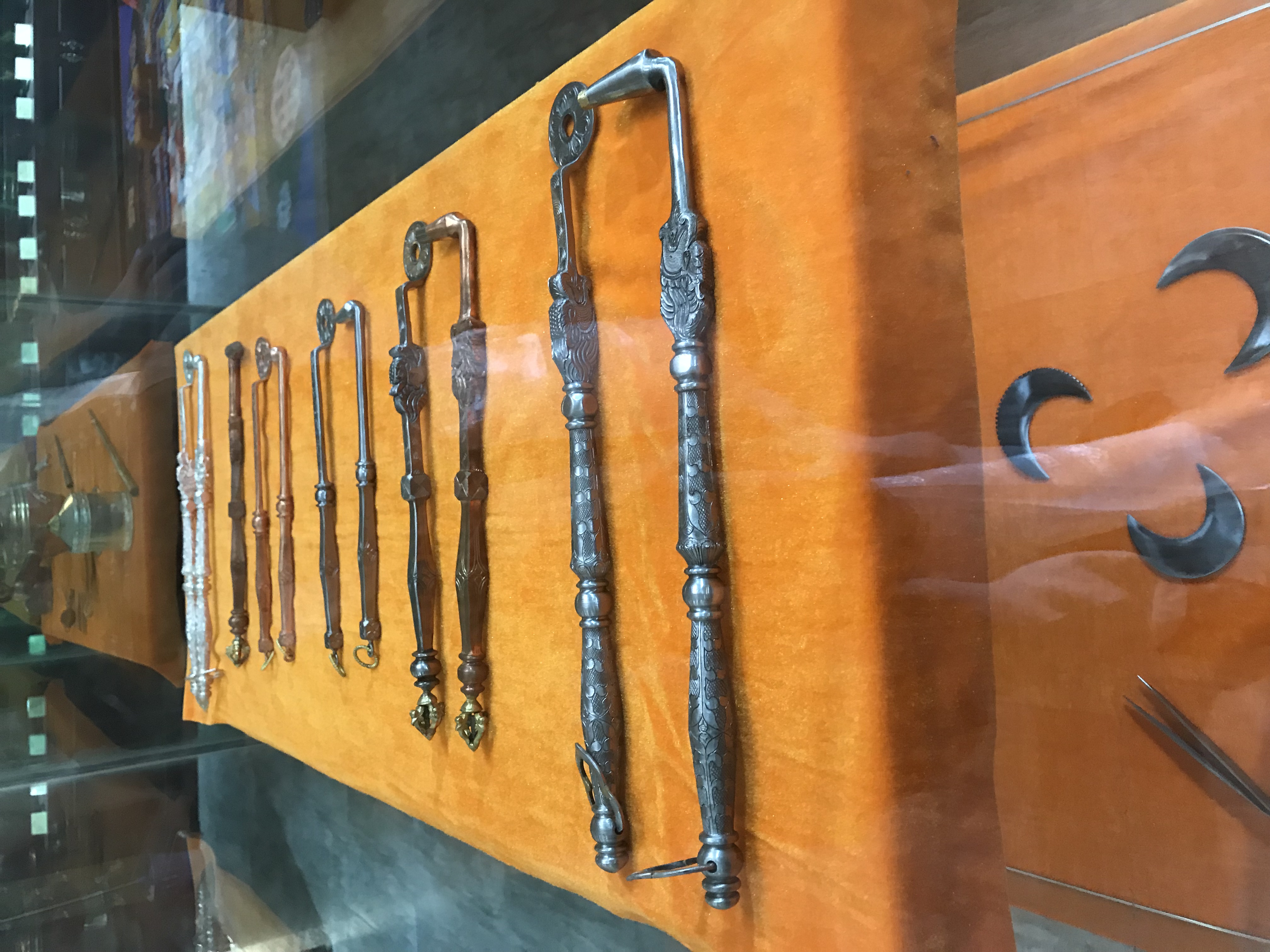 神奇的雪域高原,西藏的神秘藏医藏药