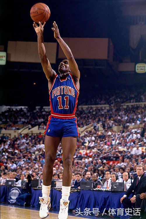 迈克尔乔丹职业生涯工资,乔丹90年代体育收入