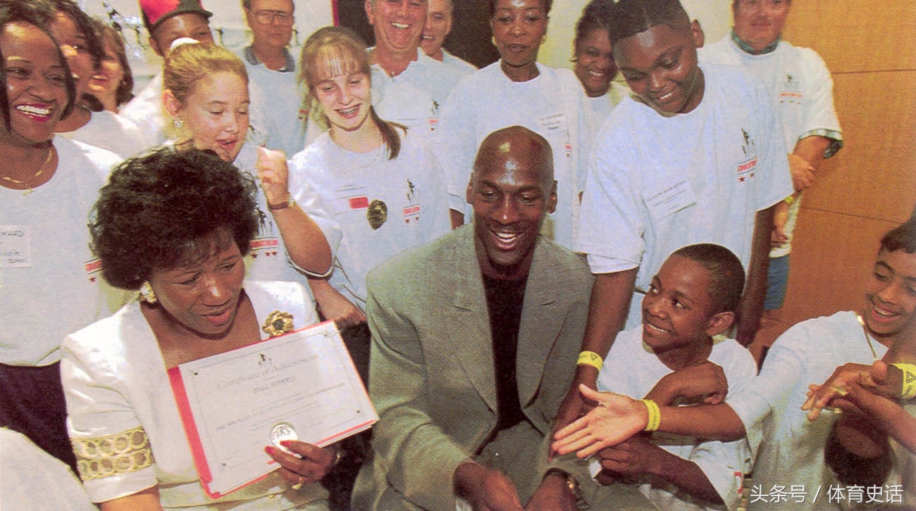 迈克尔乔丹职业生涯工资,乔丹90年代体育收入