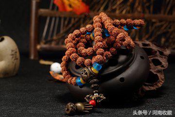 文玩界的常青树玩不腻的星月菩提,五种不过时的文玩