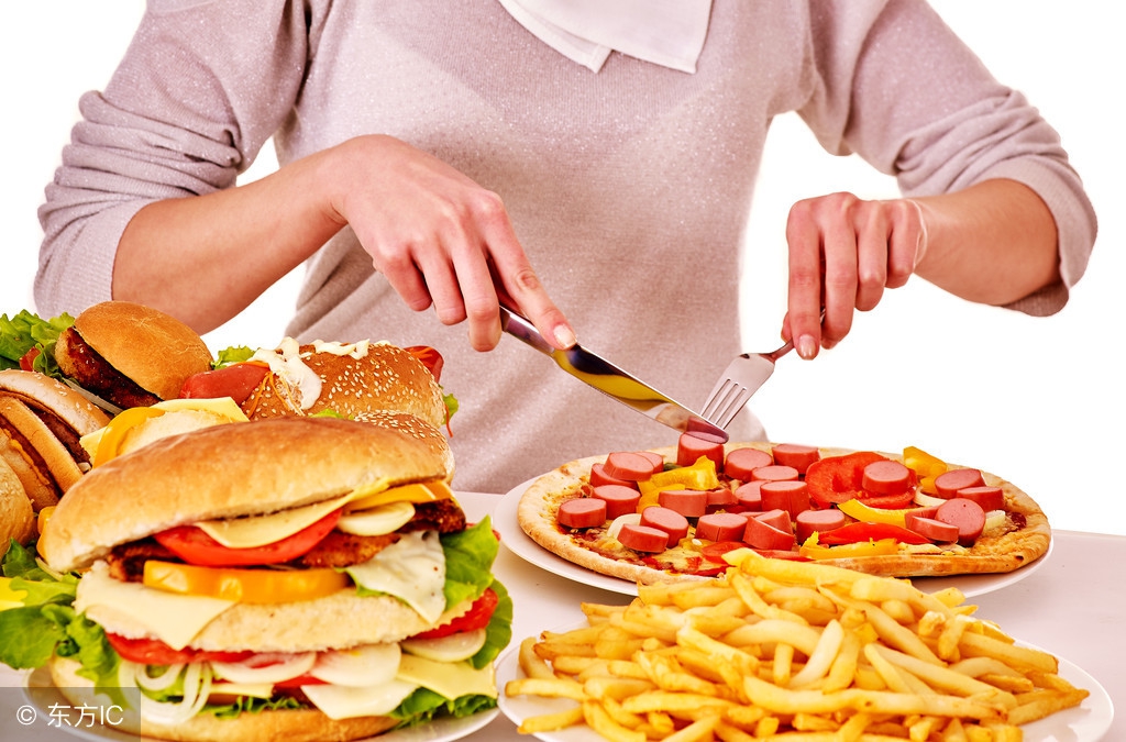 医生一致认为：女人要养好子宫，就得少做6件事！