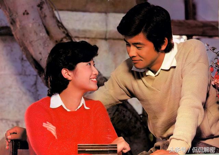 女神山口百惠年轻时颜值合集,山口百惠真实长相