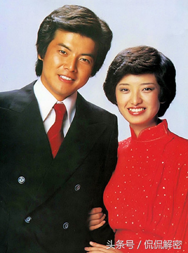 女神山口百惠年轻时颜值合集,山口百惠真实长相