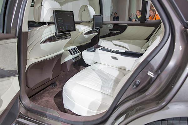 提新车需要注意什么视频介绍,4s提新车注意事项以及验车